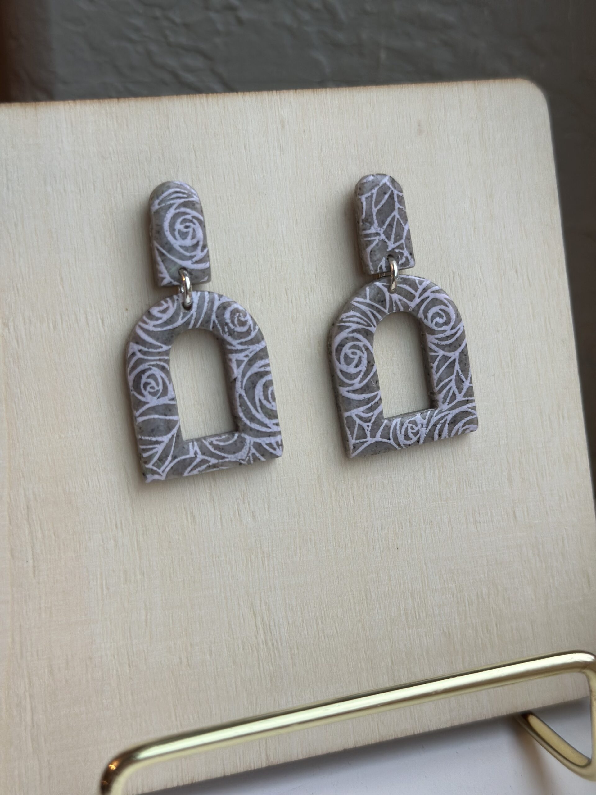 Wildstone Floral Abstract Post Earring