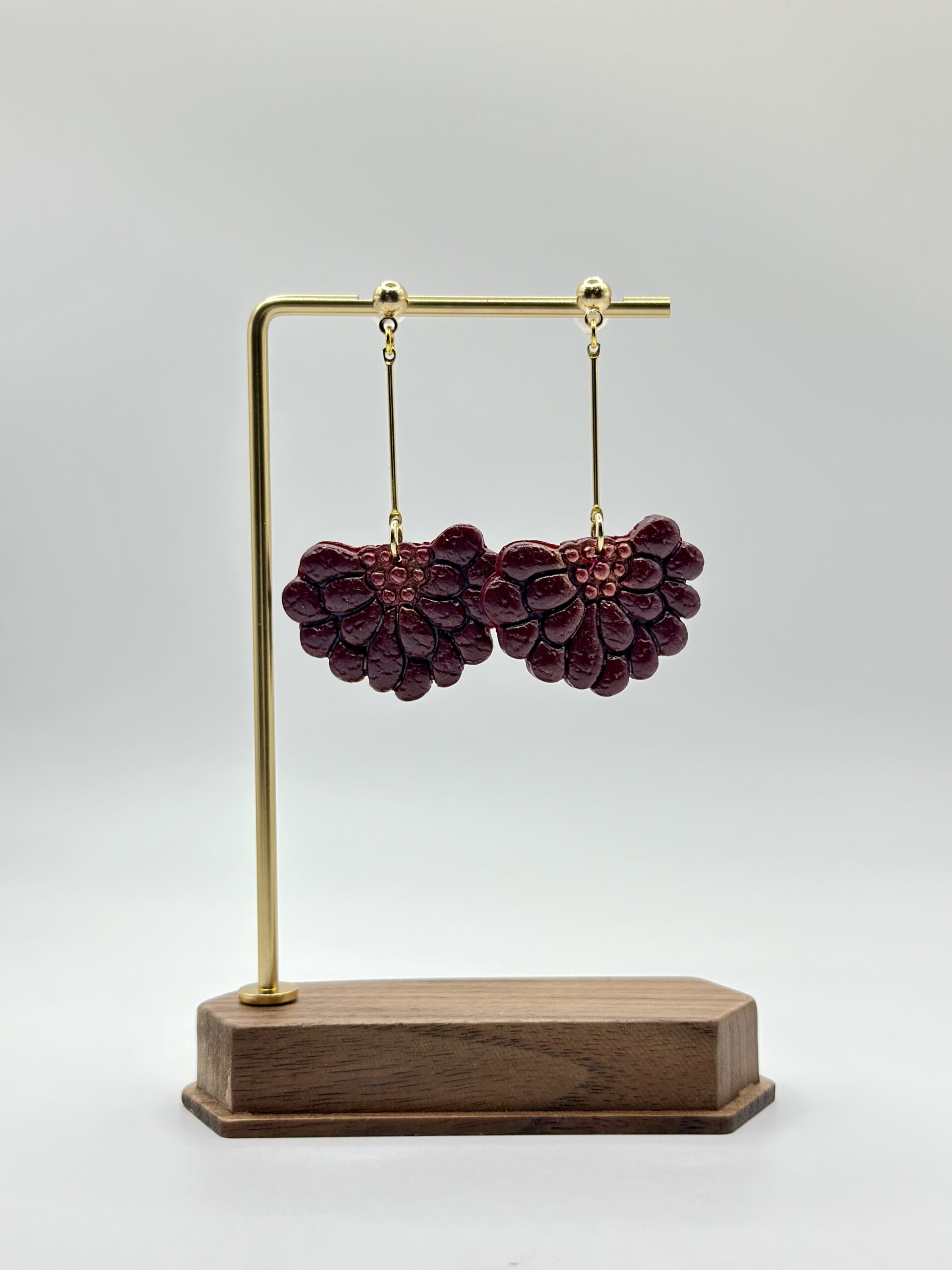 Flora Gold Post Dangle (Long Length)