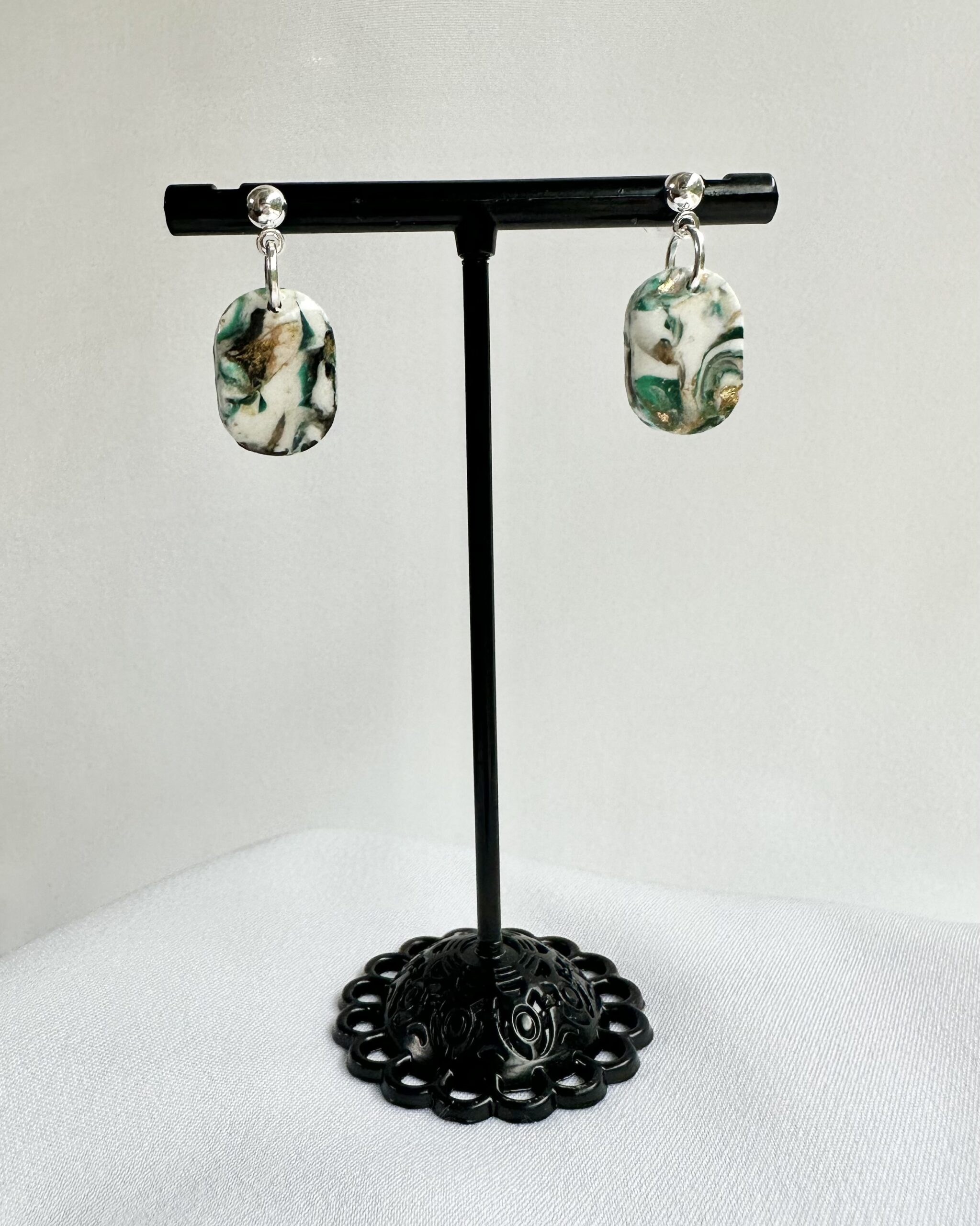 Emerald Marble Simple Post