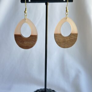 Resin w/Wood (Nude)