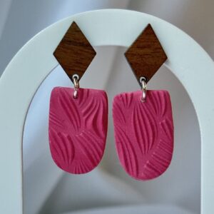 Watermelon Pink with Wooden Post